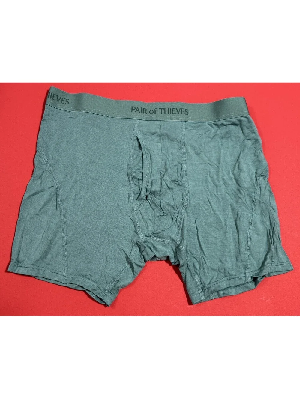 Pair of Thieves item   3